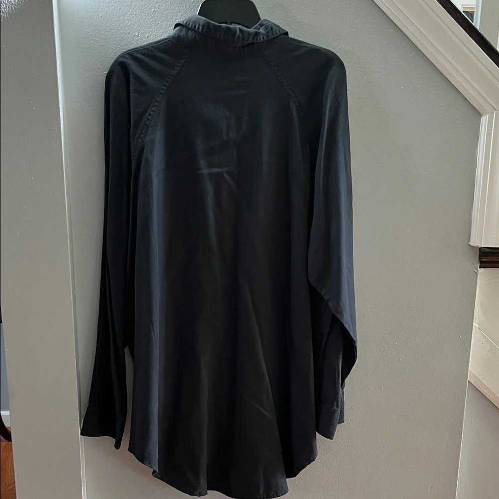 Universal Thread Men's Casual Button Down Shirt - Picture 4 of 7